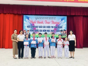 Vinh danh, trao thưởng học sinh đạt giải các cuộc thi qua mạng cấp Quốc gia